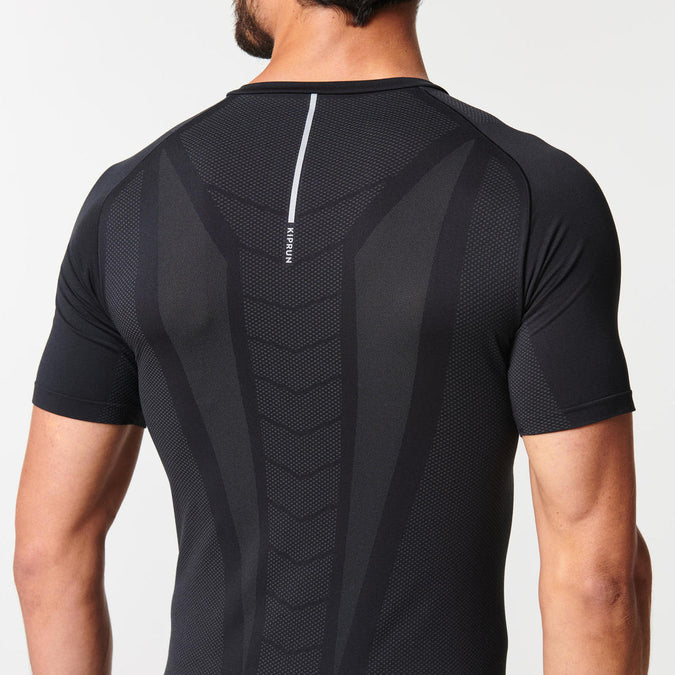 Men's Running Seamless T-shirt Kiprun Run 500 Comfort Skin Black, photo 7 of 4