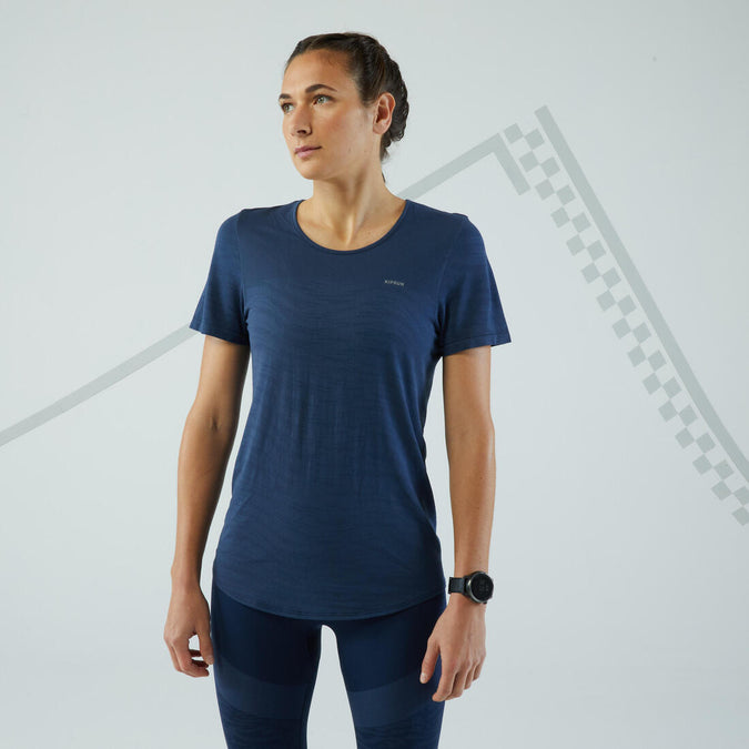 





KIPRUN CARE women's breathable running T-shirt, photo 1 of 7