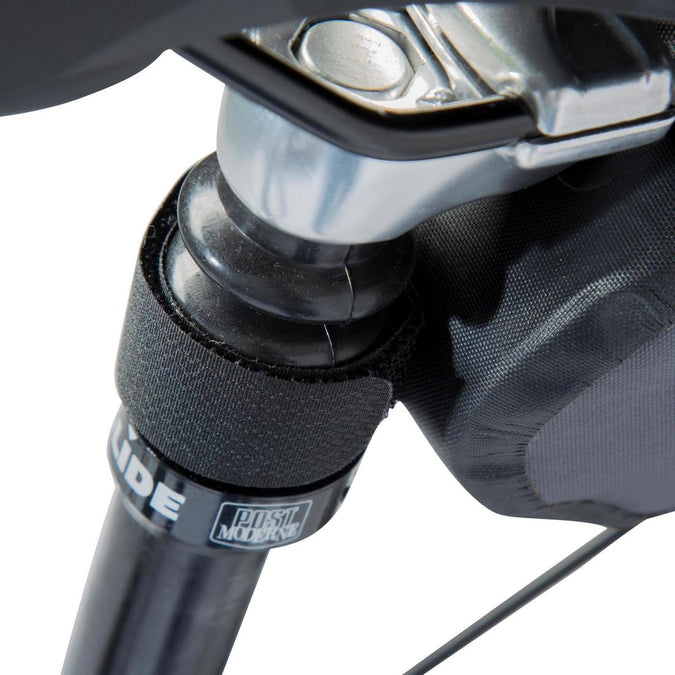 





900 Waterproof Bike Saddle Bag 2.5L - Black, photo 14 of 21